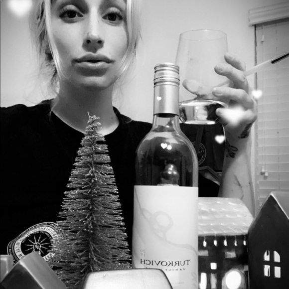 Meet your Posher, Bambi - Picture 1 of 9